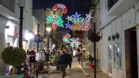 La calle Charco, principal vía comercial