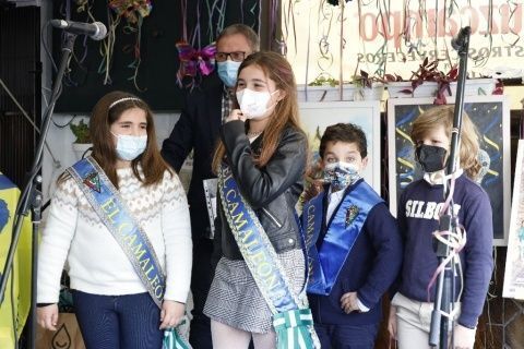 Las ninfas y atlantes entrantes y salientes