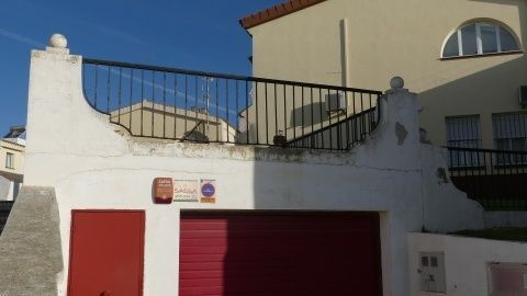 La valla que los vecinos pìden que se arregle