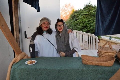 Puesto de bu&ntilde;uelos en el centro educativo Pilar Varo