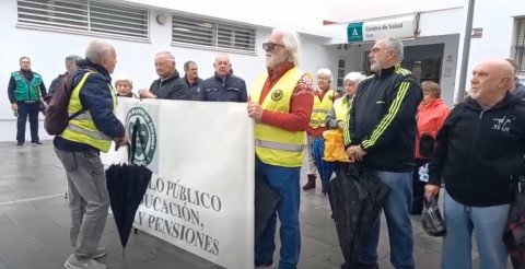 La Asociaci&oacute;n en Defensa de lo P&uacute;blico decide en su asamblea anual seguir con sus movilizaciones semanales