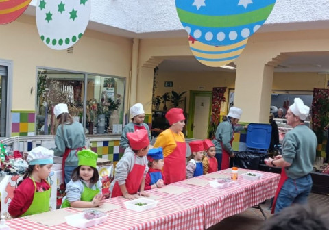 Nuevo taller gratuito para ni&ntilde;os que ense&ntilde;ar&aacute; a elaborar un mini tronco de Navidad