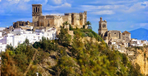 "Castillos y senderos", la propuesta del Club Rumbo Saludable para conocer la provincia de C&aacute;diz de forma diferente