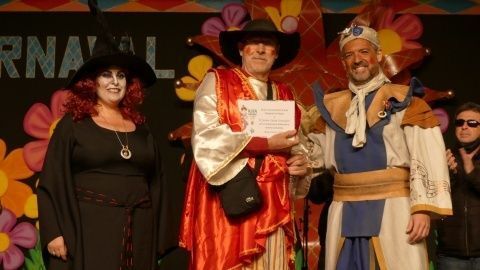 Jaime Cañas Granados recibe su galardón