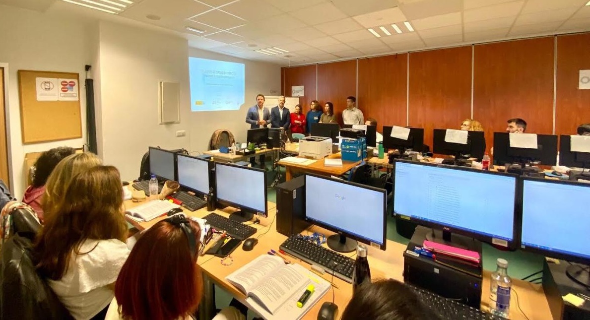 Un total de 15 j&oacute;venes en Rota podr&aacute;n beneficiarse del nuevo programa de empleo y formaci&oacute;n sobre "Administraci&oacute;n y gesti&oacute;n"