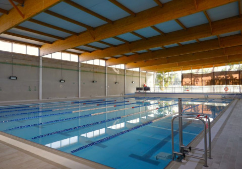 La piscina municipal acoge en marzo un curso con triple certificaci&oacute;n en socorrista, DEA y mantenimiento de piscinas