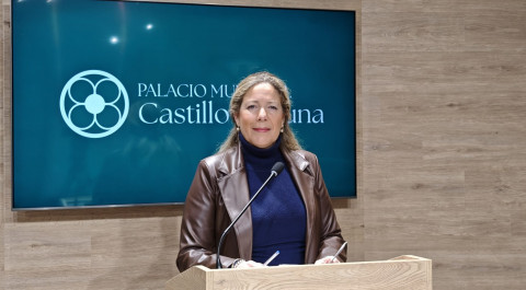 Nuria L&oacute;pez pide al PP que si le preocupa la falta de aparcamiento, trabaje con la Junta el uso de la explanada del muelle