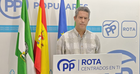 El PP insiste en que la zona azul para residentes funcionar&iacute;a y le pide al gobierno local que no eche balones fuera metiendo a la Junta