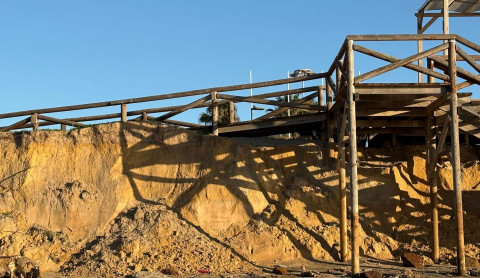 La asociaci&oacute;n de vecinos de Punta Candor asegura que ya advirti&oacute; sobre la situaci&oacute;n del litoral antes de las borrascas