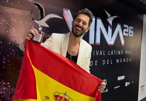 Anto&ntilde;ito Molina gana para Espa&ntilde;a la Gaviota de Plata en el Festival "Vi&ntilde;a del Mar"