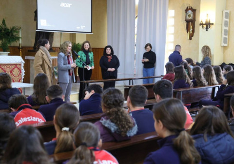 Alumnado de Salesianos participa en la actividad del D&iacute;a de la Mujer y la Ni&ntilde;a en la Ciencia propuesta por "Mujeres imparables"
