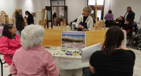 Las artesanas rote&ntilde;as  exponen en el Castillo de Luna una amplia variedad de art&iacute;culos