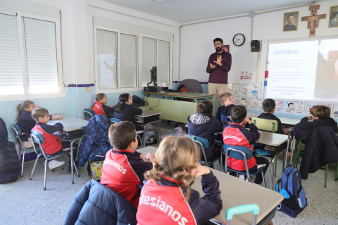 Una actividad preventiva sobre el ciberacoso sexual a menores se incorpora a la Oferta Educativa Municipal
