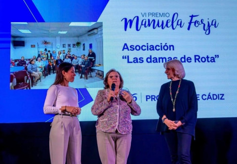 La asociaci&oacute;n "Damas de Rota" recibe el Premio "Manuela Forja" del PP de C&aacute;diz