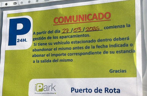 Aparcar en el muelle no ser&aacute; gratis desde el viernes y el PSOE exige a la Junta aclaraciones y tarifas justas