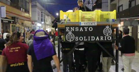 El XVI Ensayo Solidario del Santo Entierro volver&aacute; este s&aacute;bado a recoger alimentos para C&aacute;ritas