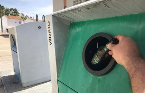 Rota participa en la campa&ntilde;a Ec&oacute;latras Andaluc&iacute;a para impulsar el reciclaje de vidrio