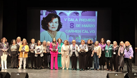 El reconocimiento a mujeres que abrieron camino centra la V Gala Premios 8M "Carmen Calvo"