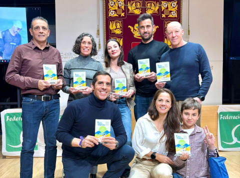 Varios rote&ntilde;os premiados en la V Gala del Triatl&oacute;n Gaditano 2025