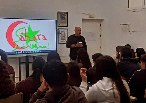 La asociaci&oacute;n "S&aacute;hara libre" lleva a las aulas la situaci&oacute;n de los campamentos de refugiados