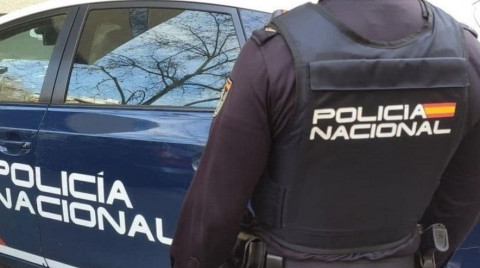 Detenido en Rota por llevar sustancias estupefacientes y medicamentos durante un control preventivo