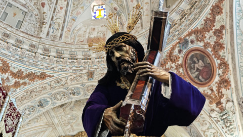 Cuenta atr&aacute;s para una nueva Madrug&aacute;: Nazareno y Amargura preparados en capilla