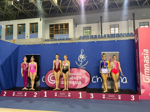 Las gimnastas de la  EFI consiguen varias medallas en el Campeonato de Andaluc&iacute;a de Copa y Precopa Fase Occidental