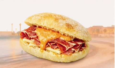 Rota entra en la "Primavera molletera" y diez establecimientos compiten por crear el mejor Mollete Rote&ntilde;o