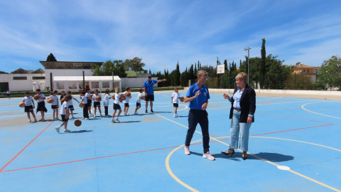 La Oferta Educativa Municipal lleva el baloncesto a los colegios