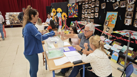 A las 11.30 horas hab&iacute;a votado el 14,52% de los rote&ntilde;os