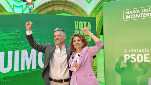 Mar&iacute;a Jes&uacute;s Montero, candidata del PSOE, reivindica desde Rota el acento andaluz y sus ganas de mejorar Andaluc&iacute;a