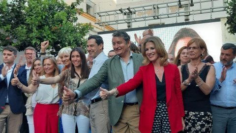 El PP defiende el cumplimiento  en Rota de "una reivindicaci&oacute;n hist&oacute;rica de 20 a&ntilde;os" gracias a Juanma Moreno