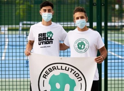 Ernesto Vel&aacute;zquez y Javier Gallego