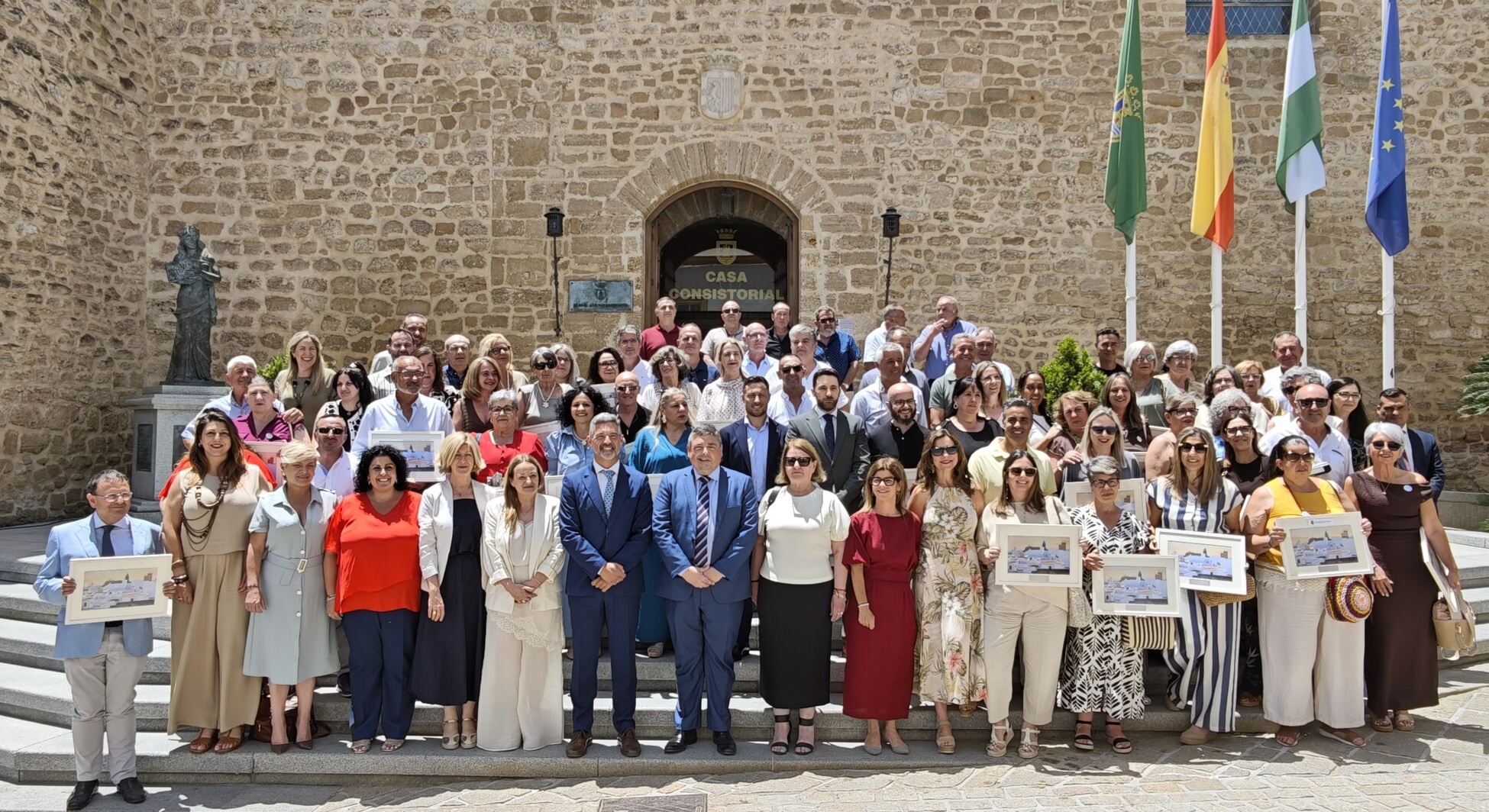 El acto de reconocimiento a los empleados p&uacute;blicos municipales se celebra entre compromisos de futuro y reivindicaciones laborales