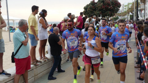 Esta semana deportiva propone en Rota carrera popular, f&uacute;tbol playa, atletismo y vela