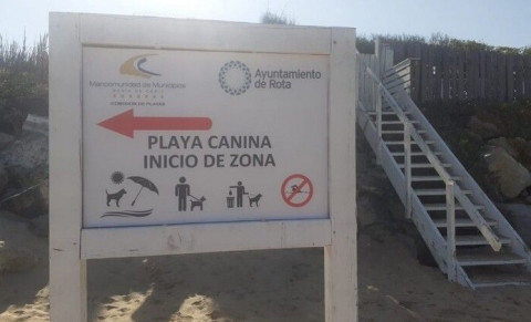 Verdes Equo Rota da por hecho que no habr&aacute; playa para perros este verano y vuelve a proponer Galeones