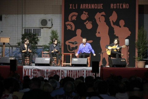 La pe&ntilde;a "El Viejo Agujeta" invita a la presentaci&oacute;n del cartel del XLIII Arranque Rote&ntilde;o