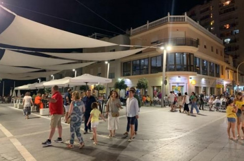 La mayor&iacute;a de bares de Rota tendr&aacute;n que cerrar en verano a las 3 los fines de semana, excepto en la Fiesta de  la Urta