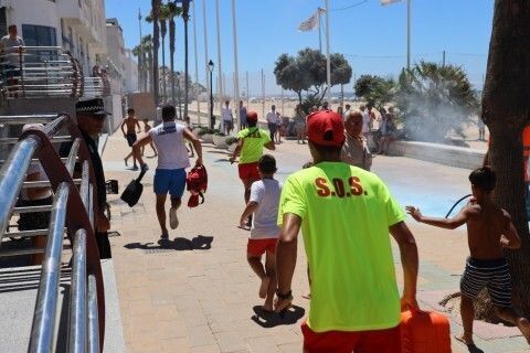 Simulacro en la playa