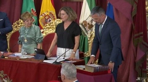 Javier Ruiz prometiendo el cargo