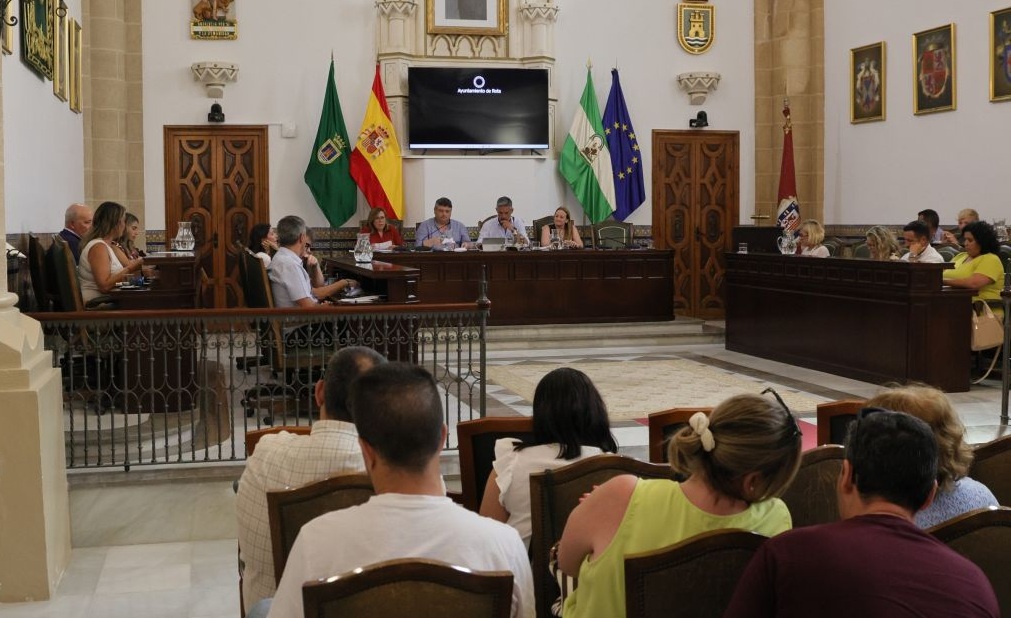 Aprobado inicialmente, solo por el PSOE, el Reglamento de Organizaci&oacute;n y Servicios de la Polic&iacute;a Local de Rota