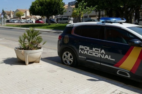 Detenido en Dos Hermanas el presunto autor de estafas con alquileres vacacionales en Rota