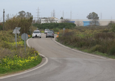 Corte de tr&aacute;fico en un sentido del camino de Santa Teresa por obras de mejora de la red el&eacute;ctrica previstas por Endesa