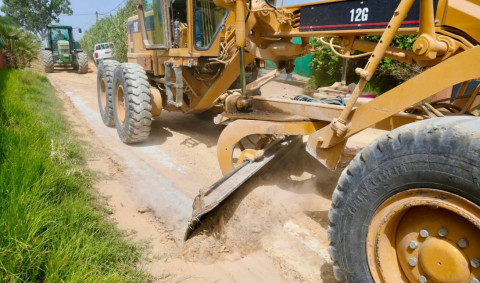 Rote&ntilde;os Unidos celebra el inicio de arreglo de caminos y pide que se usen los materiales adecuados