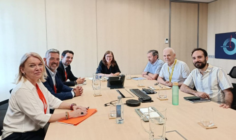 El alcalde de Rota participa en una reuni&oacute;n nacional para reforzar la Red de Ciudades por el Clima
