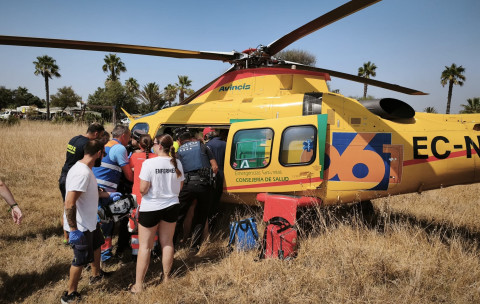 Evacuado en helic&oacute;ptero tras sufrir una parada cardiorrespiratoria en Costa Ballena