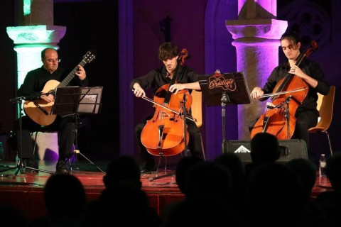El Tr&iacute;o Cordilegio ofrece este martes su concierto "Un viaje sonoro entre lo cl&aacute;sico y lo &iacute;ntimo"