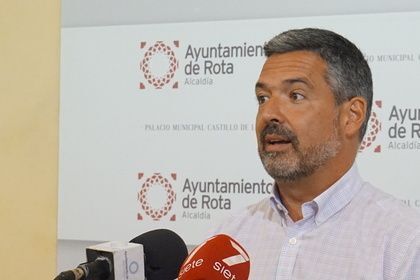 El alcalde Javier Ruiz, en su intervención, este jueves