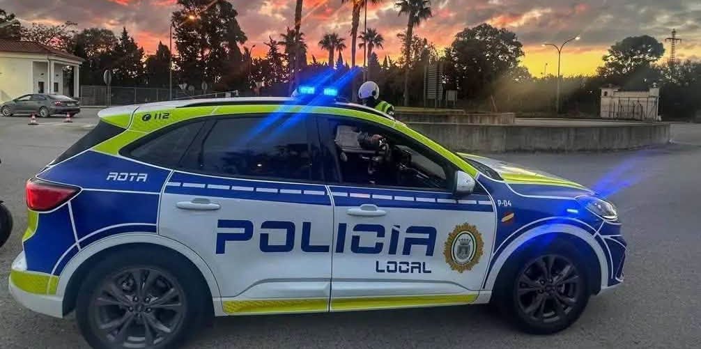 Tres detenidos tras ser localizados con 90 petacas de combustibles en la zona de Los Corrales y Punta Candor