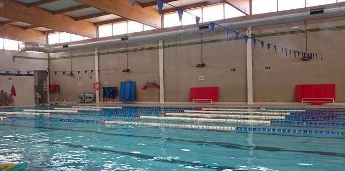 Izquierda Unida reclama transparencia y la publicaci&oacute;n de las anal&iacute;ticas tras el cierre de la piscina municipal